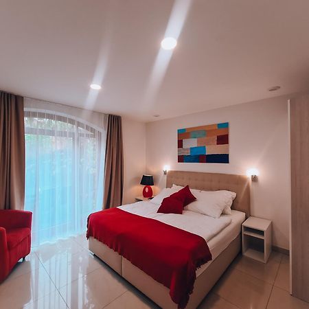 Aparthotel Gaja Μπλεντ Εξωτερικό φωτογραφία