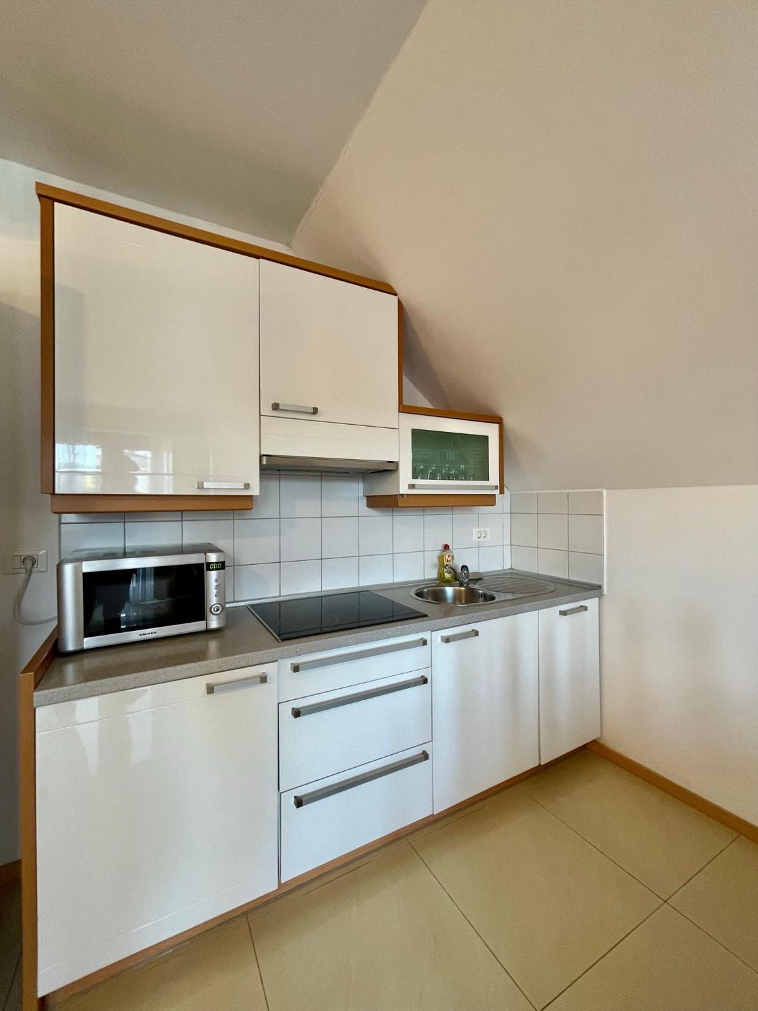 Aparthotel Gaja Μπλεντ Εξωτερικό φωτογραφία
