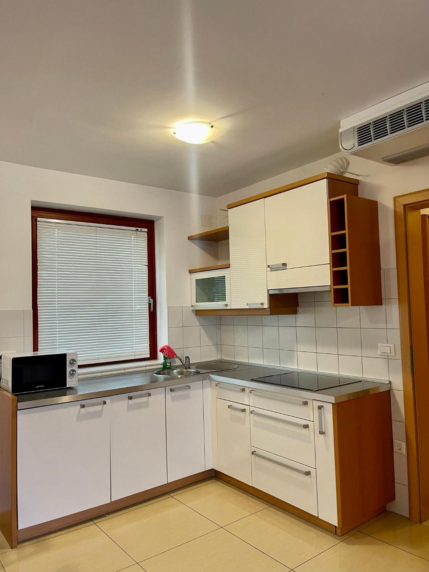 Aparthotel Gaja Μπλεντ Εξωτερικό φωτογραφία