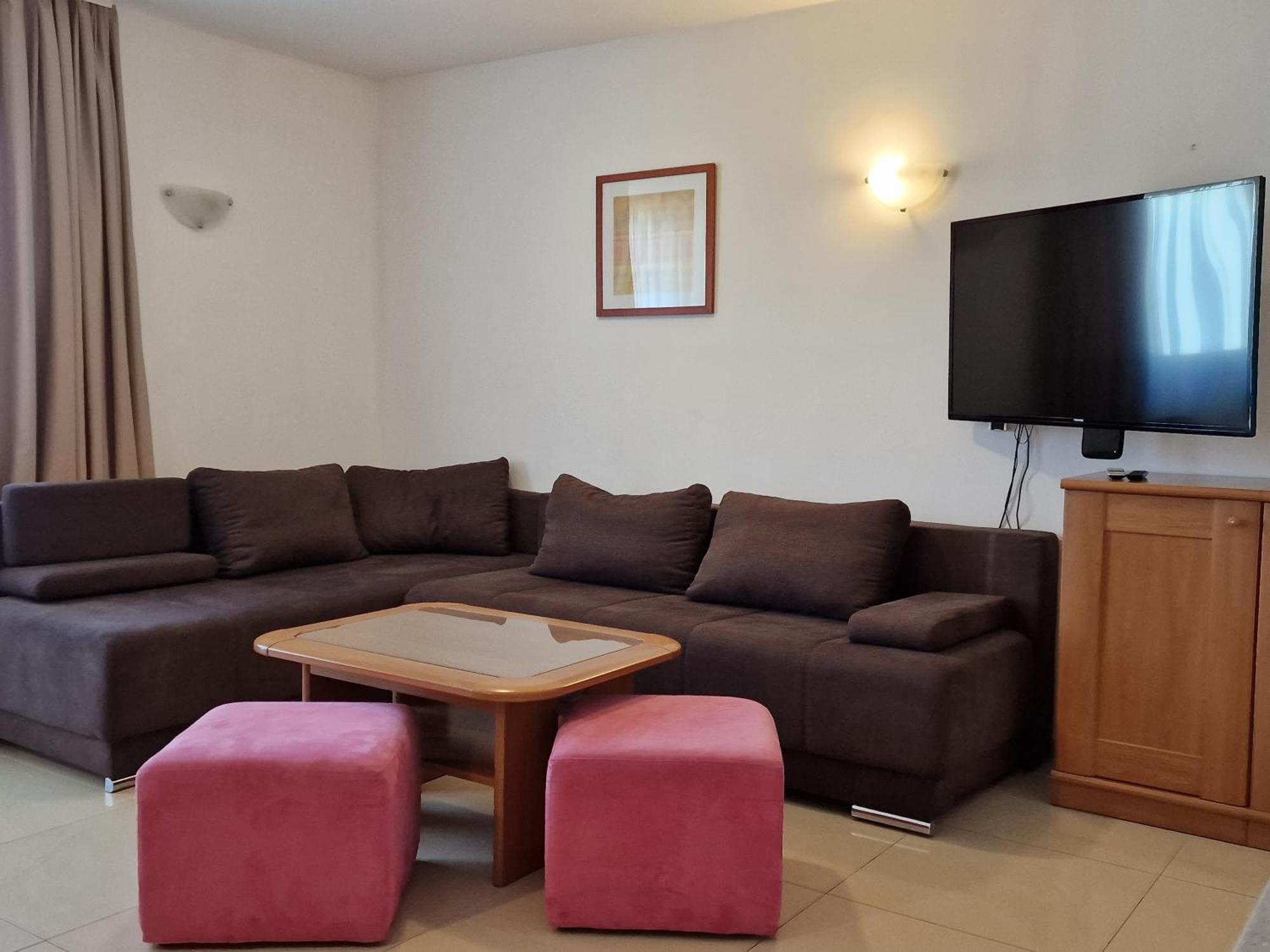 Aparthotel Gaja Μπλεντ Εξωτερικό φωτογραφία