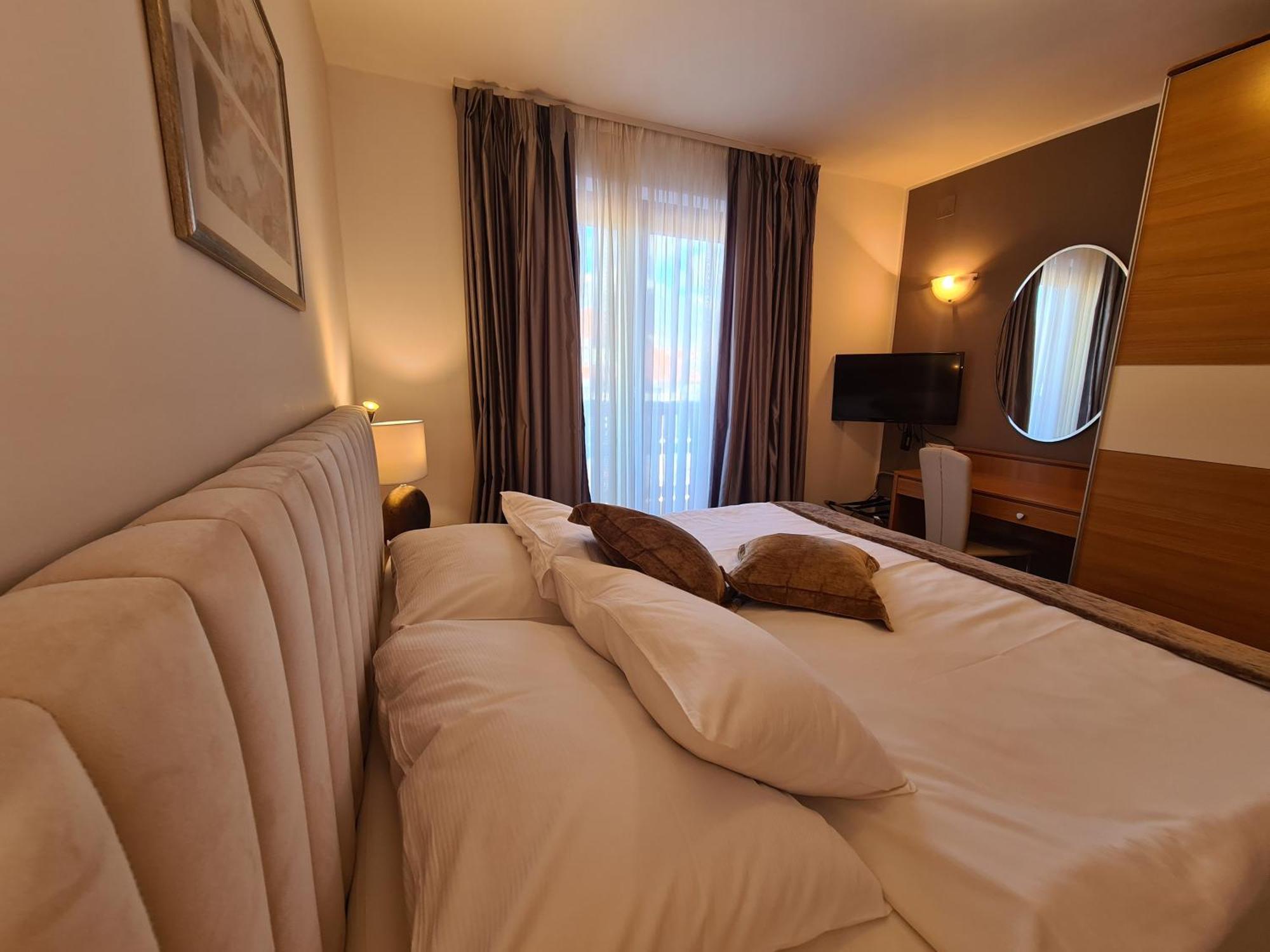 Aparthotel Gaja Μπλεντ Δωμάτιο φωτογραφία