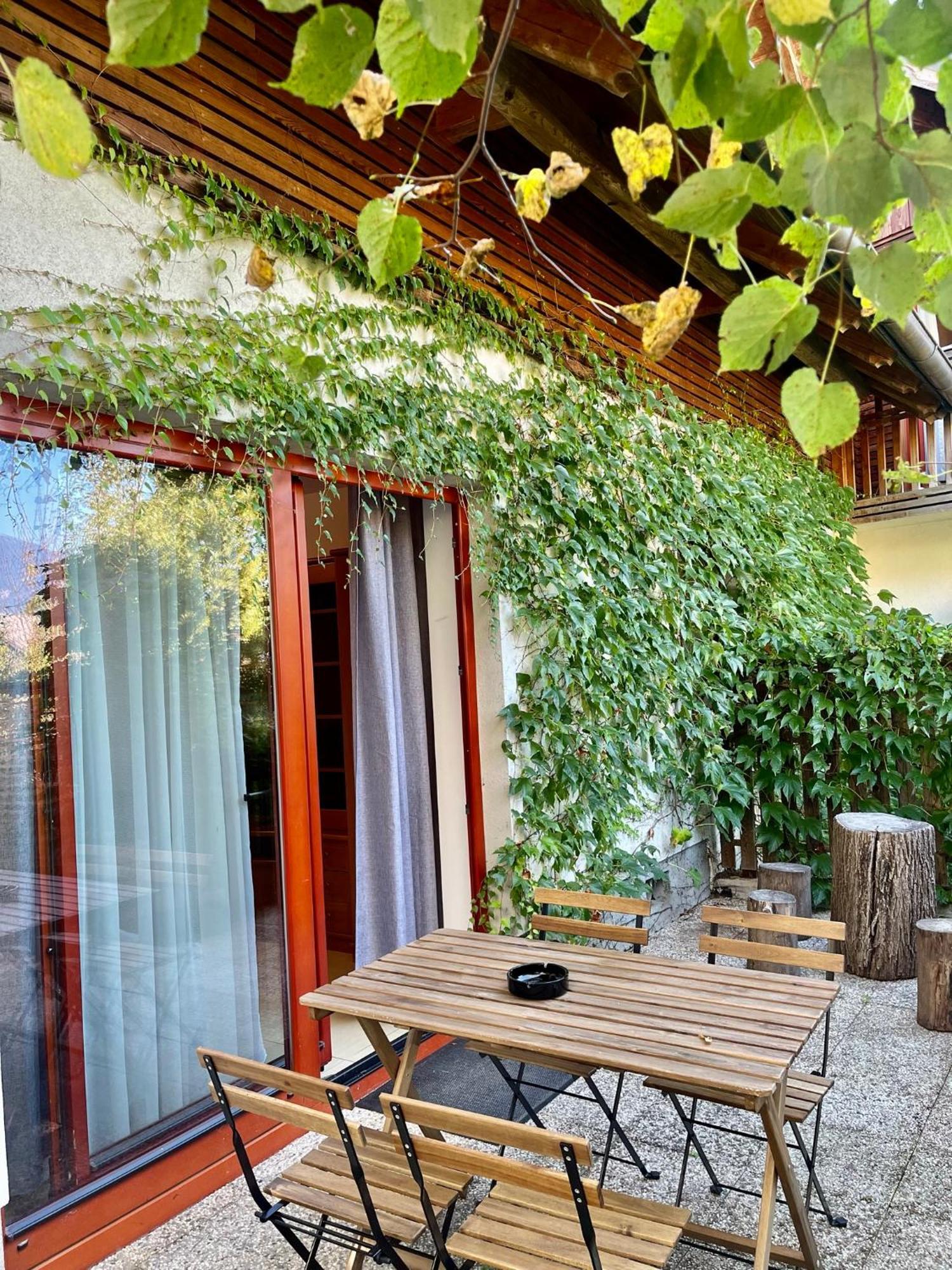 Aparthotel Gaja Μπλεντ Εξωτερικό φωτογραφία