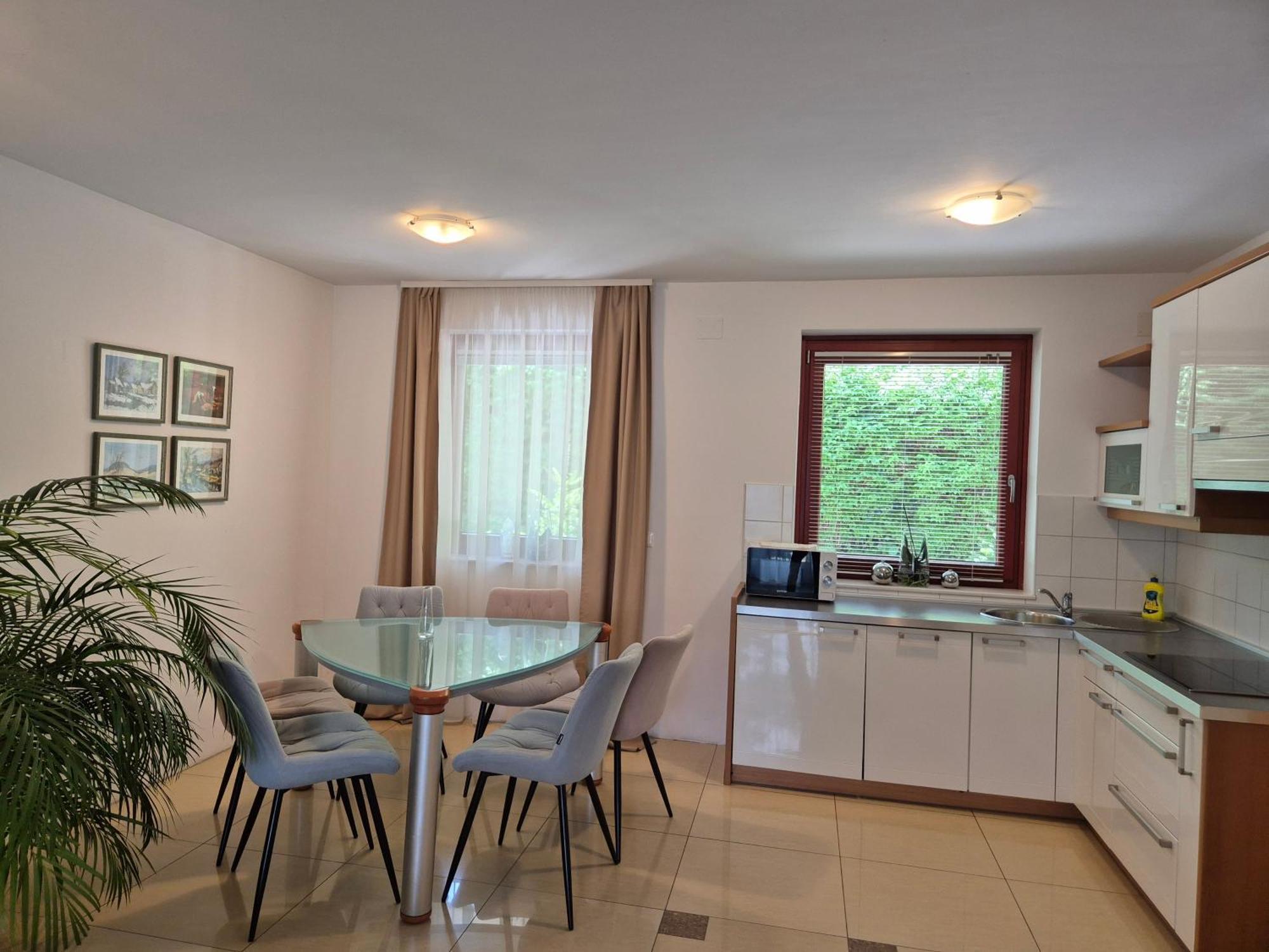Aparthotel Gaja Μπλεντ Δωμάτιο φωτογραφία