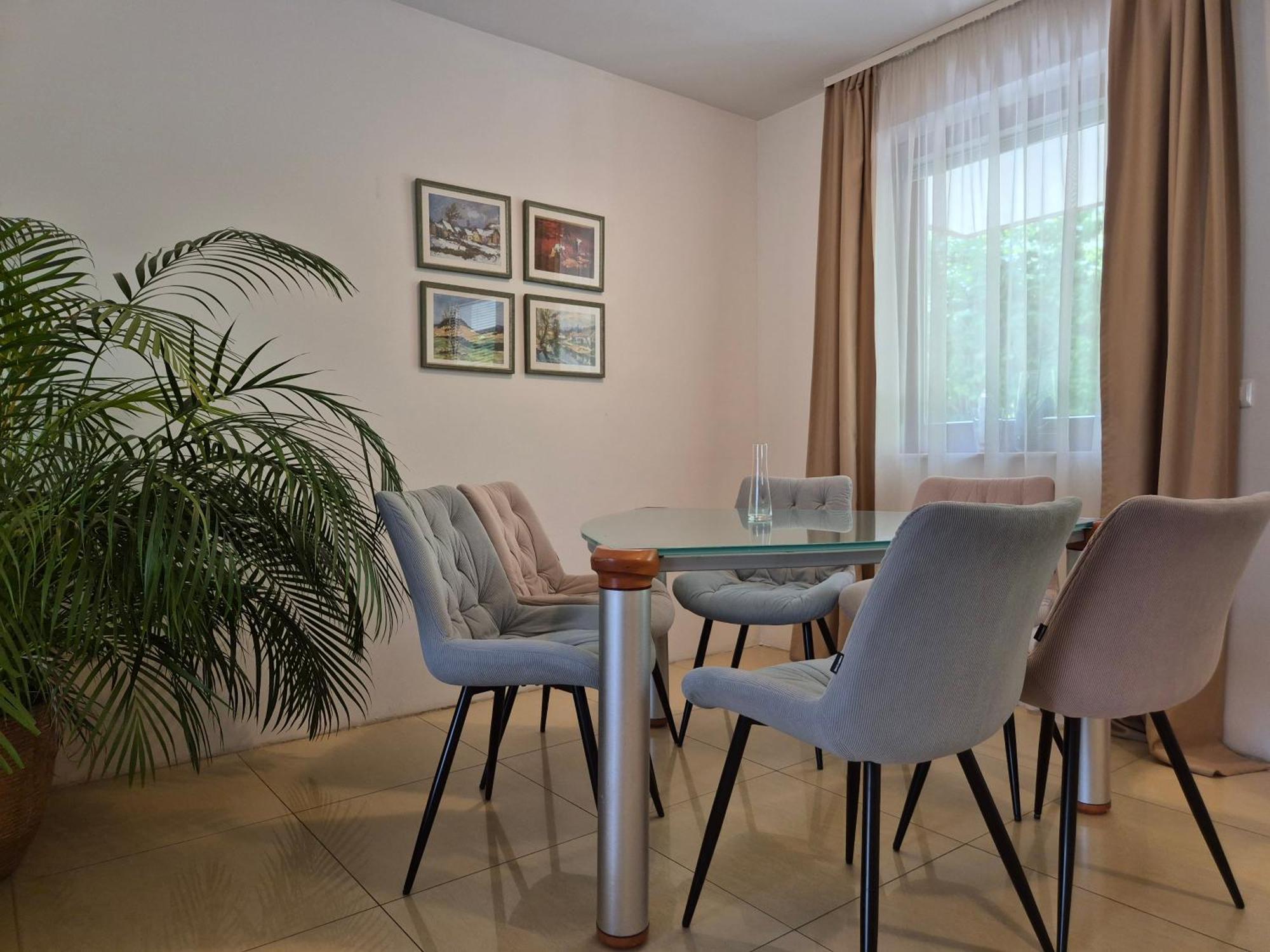 Aparthotel Gaja Μπλεντ Δωμάτιο φωτογραφία